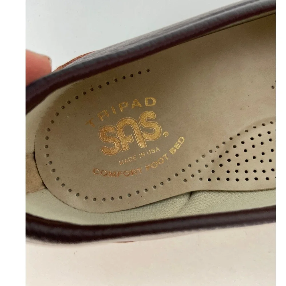 SAS Tripad Comfort Women's Burgundy Pebbled Slip On Leather Loafers 8 Wide USA